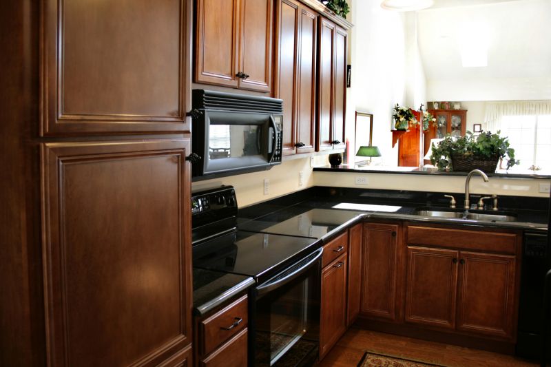 Cabinets Refacing in Carmel, IN